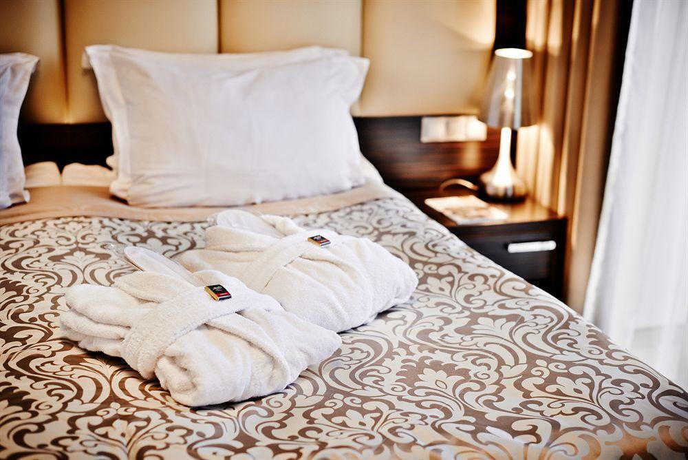 Queen Boutique Hotel Krakau Buitenkant foto